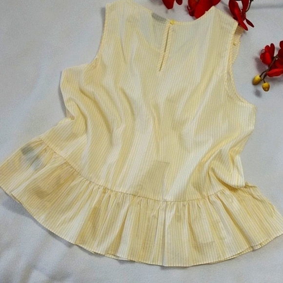 NEW Worthington Top Stretch Pullover Sleeveless Peplum Pastel Yellow Pinstripe M - Picture 3 of 8